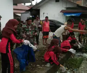 Koramil Kuala Ajarkan Siswa SMP Budaya Hidup Bersih, Begini Caranya