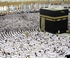 Hari Ini, warga Arab Saudi Mulai Jalani Puasa Ramadhan