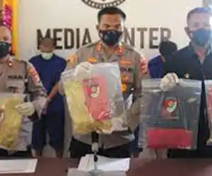 Komplit! Pamakai, Perantara dan Penjual Narkoba Diciduk