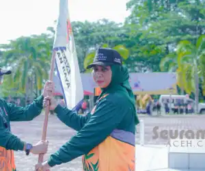 Pj Bupati Lepas Kontingen Atlet Nagan Raya ke Popda Aceh