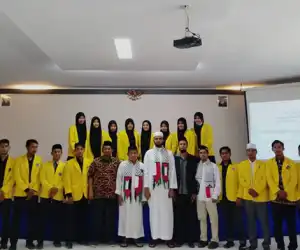 Warek III UTU Lantik Pengurus UKM HQ