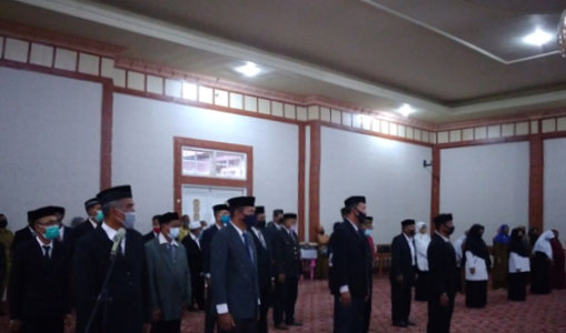 Bupati Nagan Raya Lantik Puluhan Guru dan Kepala Sekolah