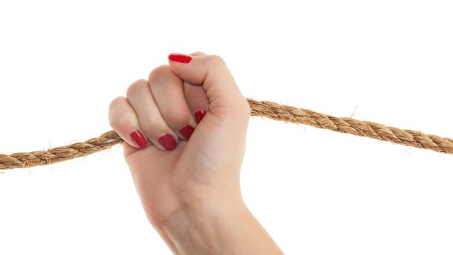 Anda Sering Lupa? Ternyata Mengepal Tangan Dapat Membantu Mengingat