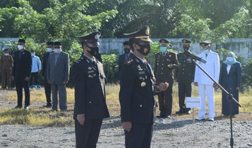 Kapolres Nagan Raya Pimpin Upacara Ziarah Makam Pahlawan