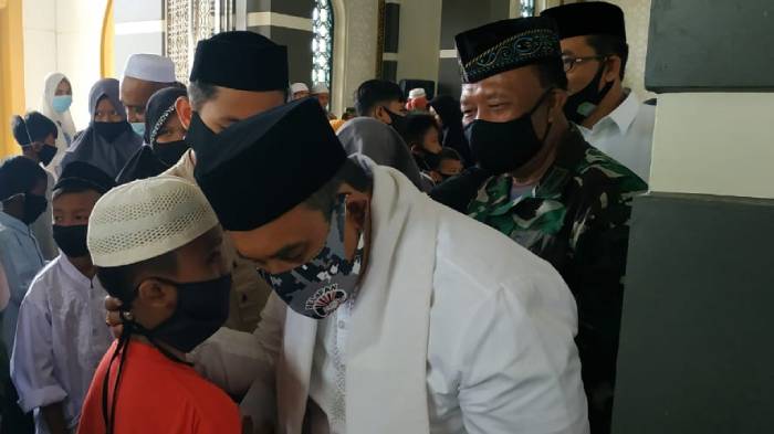 Pada Peringatan Tsunami, 100 Anak Yatim di Aceh Jaya Terima Santunan
