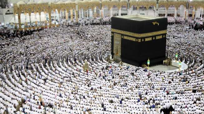 Hari Ini, warga Arab Saudi Mulai Jalani Puasa Ramadhan
