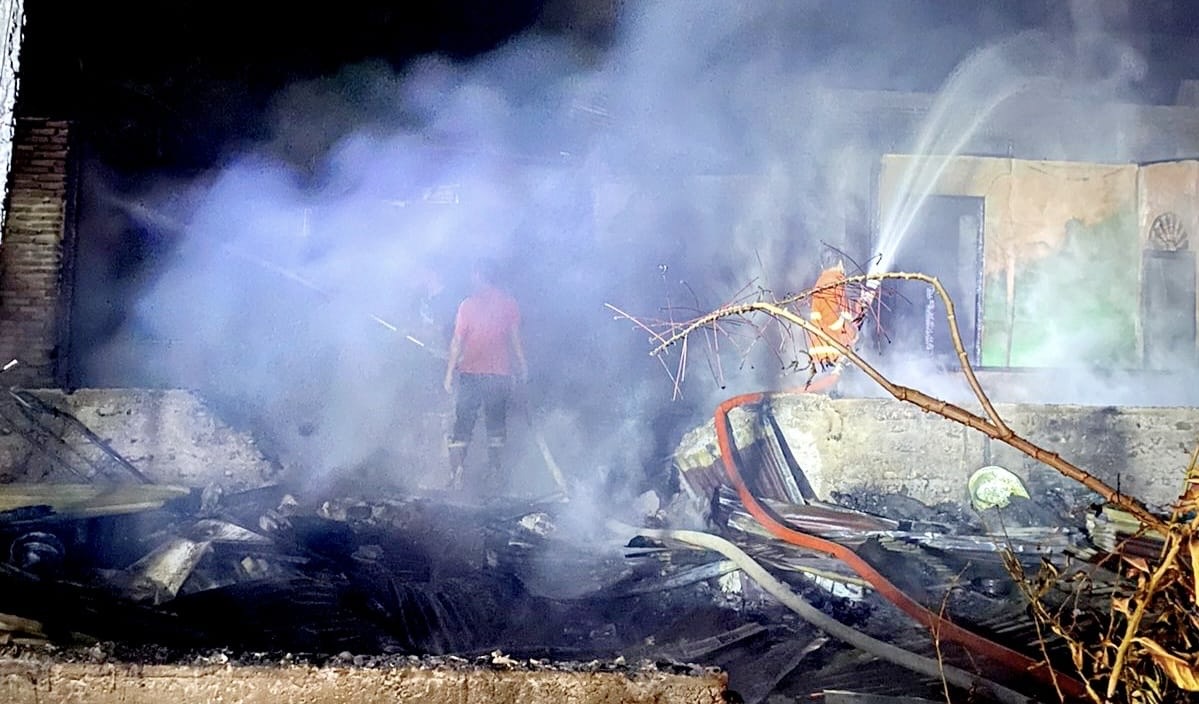Tiga Unit Rumah Warga di Abdya Dilahap Si jago Merah