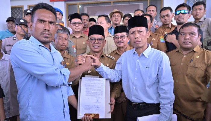 Pj Bupati Aceh Jaya Sambut Aspirasi Ratusan Warga Pasie Raya